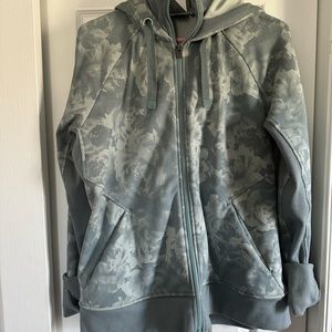 a really nice zip up sweatshirt perfect for spring